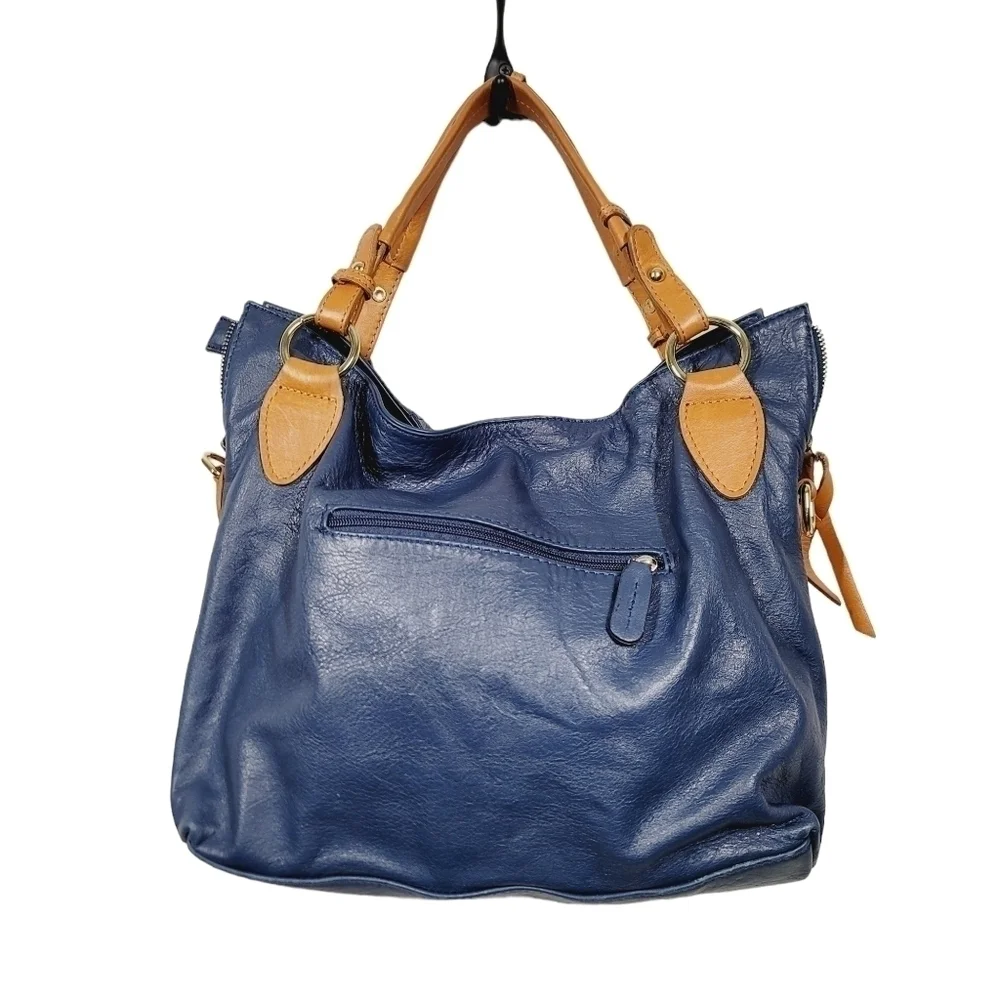 Lavorazione Artigianan Leather Shoulder Bag